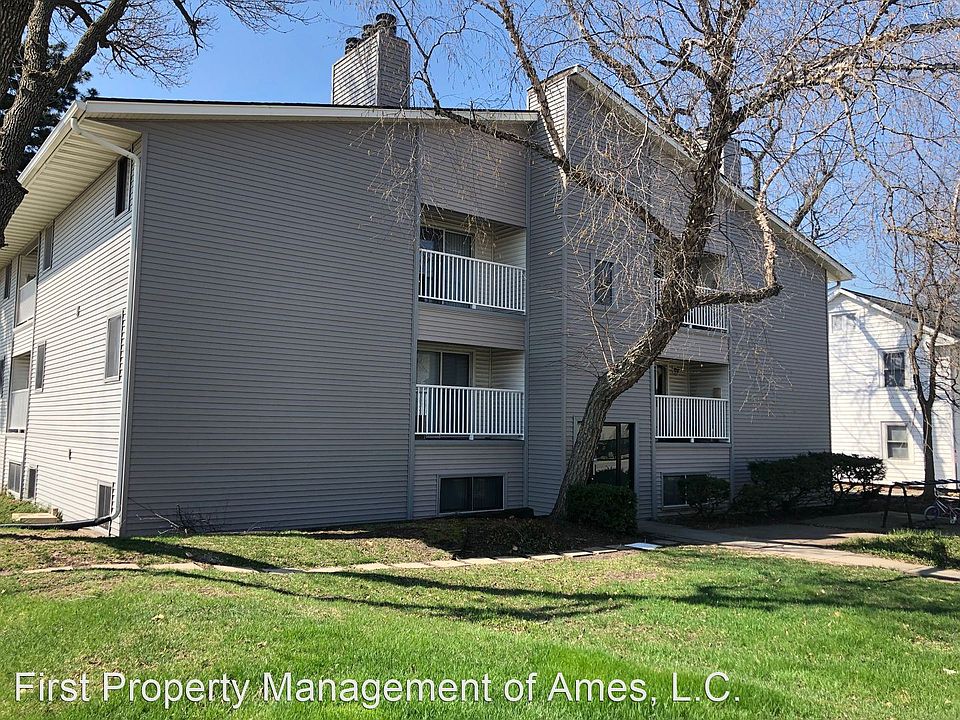 1st image of 1006 Lincoln Way #201