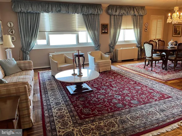 11 Slade Ave APT 603, Baltimore, MD 21208