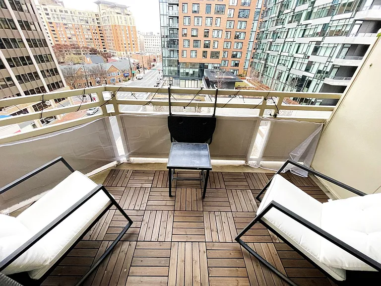 4801 Fairmont Ave #611 — Photo 19