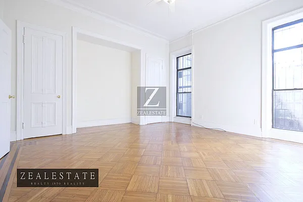 Rented by ZealEstate Group Inc | media 15