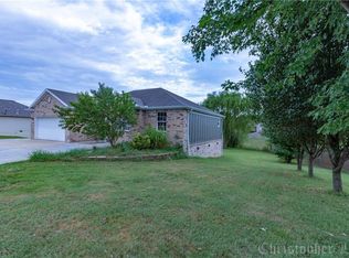 1306 E Glendale Ln, Rogers, AR 72758