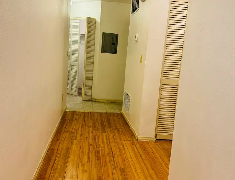 1127 8th St #D — Photo 28