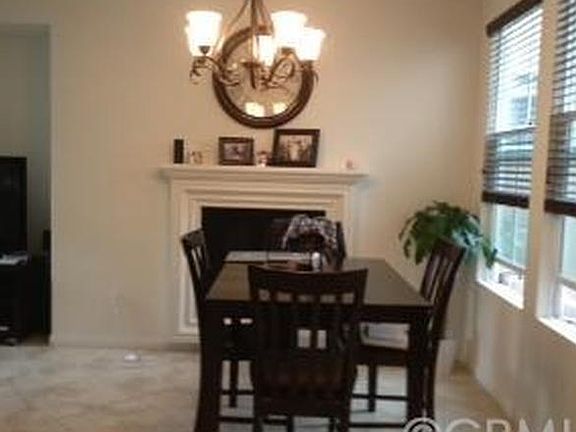 4th image of 8375 Greenwood Ln