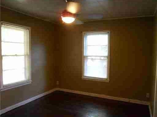 4th image of 766 W Cornelia Cir