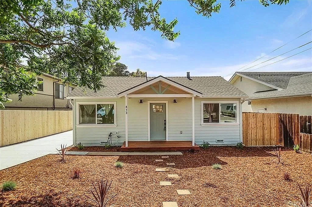 2 bed, 850 sqft, $3,200 — Photo 3