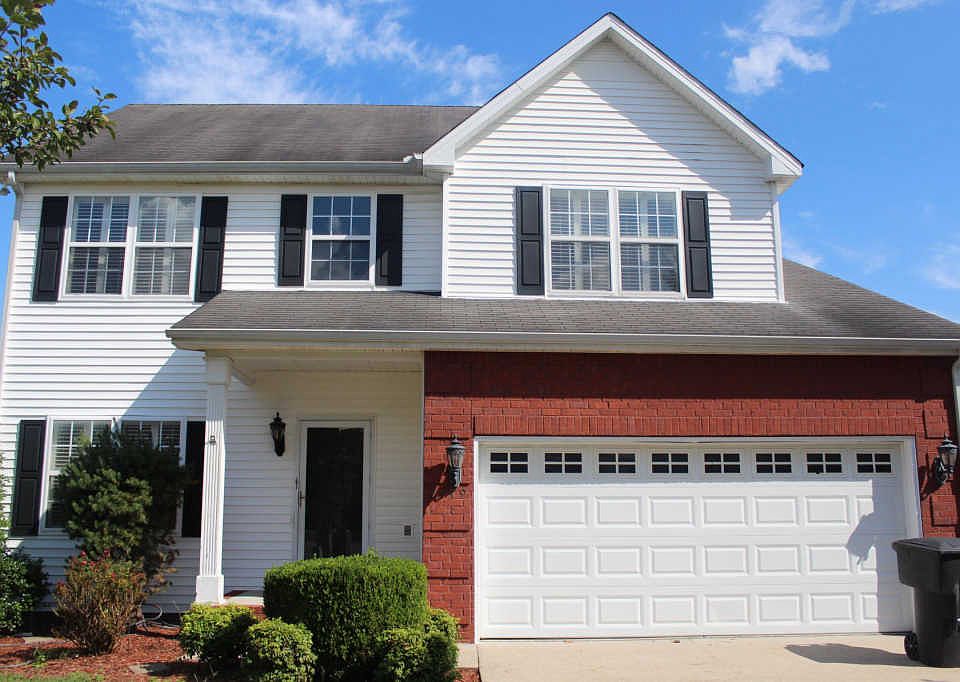 1st image of 2159 Oak Hill Dr