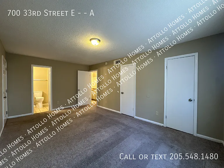 700 33rd St E #A — Photo 11