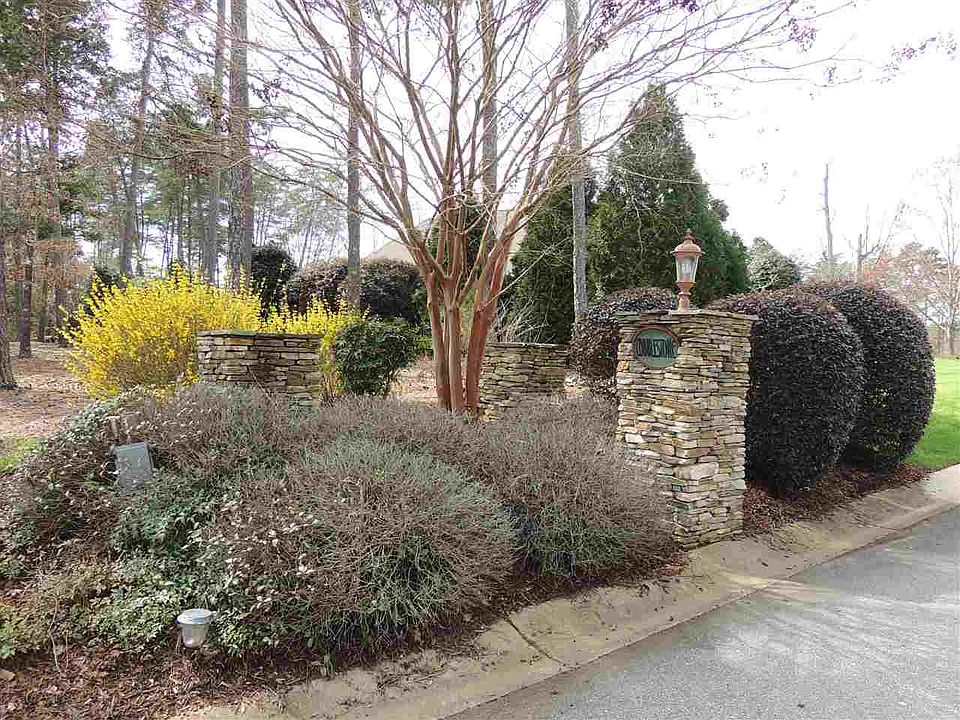 1st image of 121 Northern Cobblestone Dr