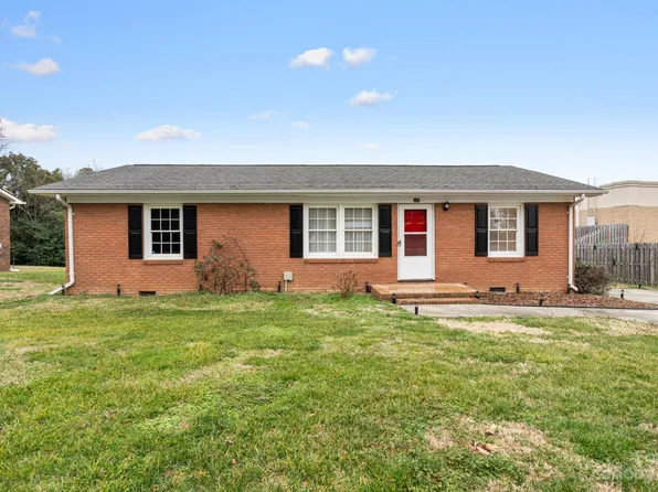 108 Chaney St, Wingate, NC 28174