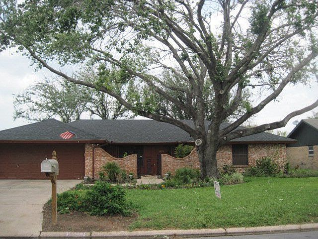 1st image of 1308 Wisteria Ave