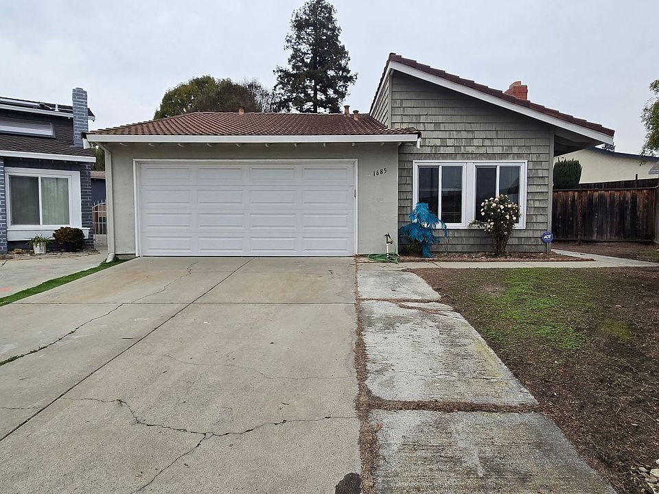 1st image of 1685 Chesterton Cir