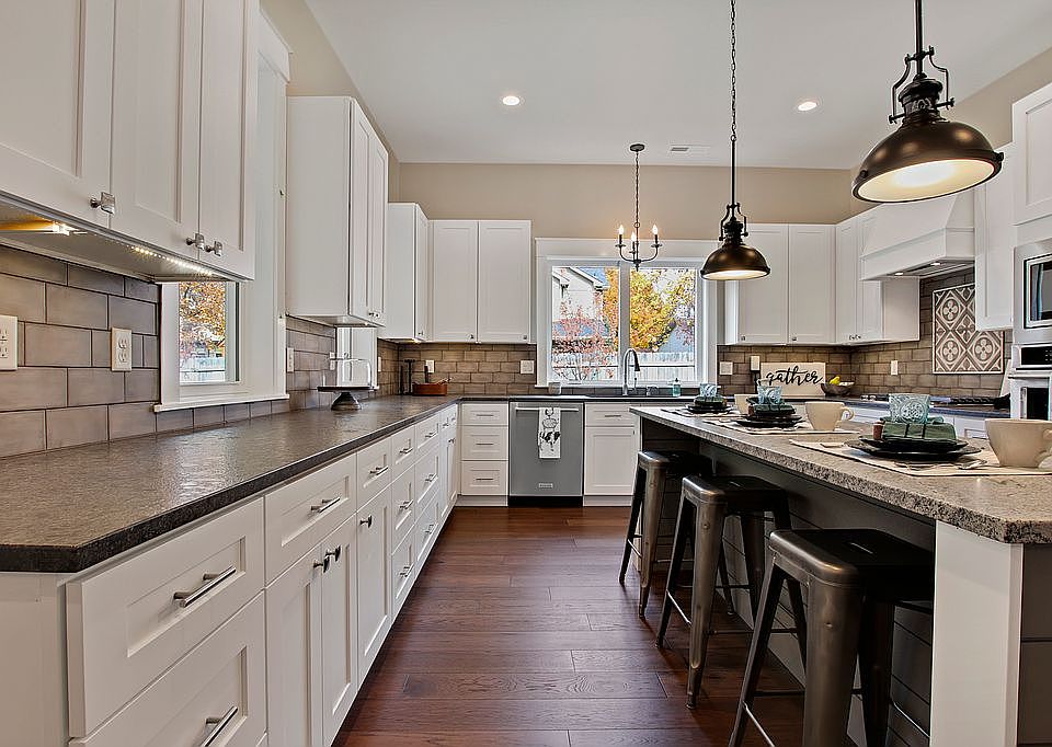 Kitchen and Island