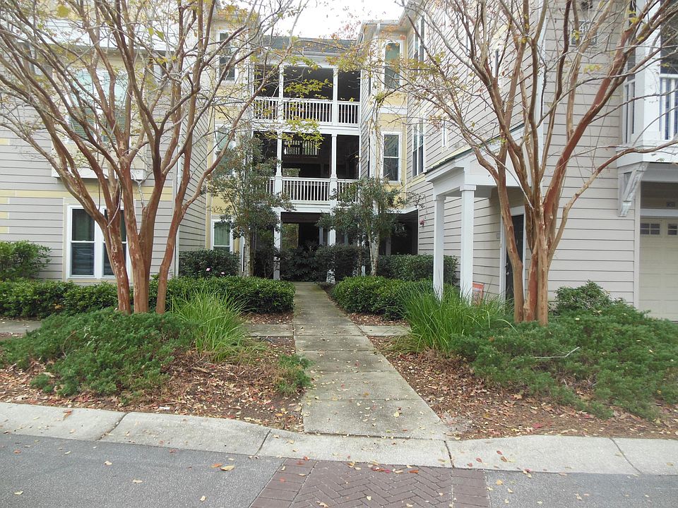 1st image of 2423 Egret Crest Ln