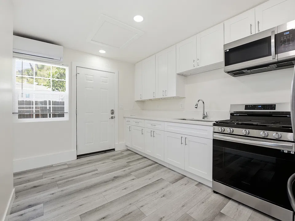4953 Baja Ct
