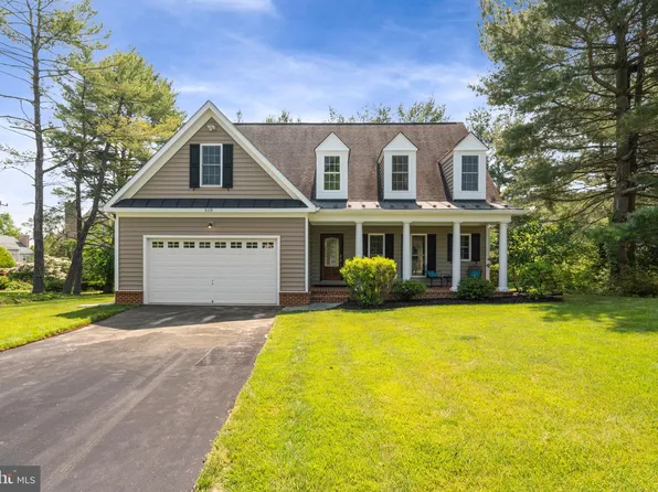 510 W Country Club Dr, Purcellville, VA 20132