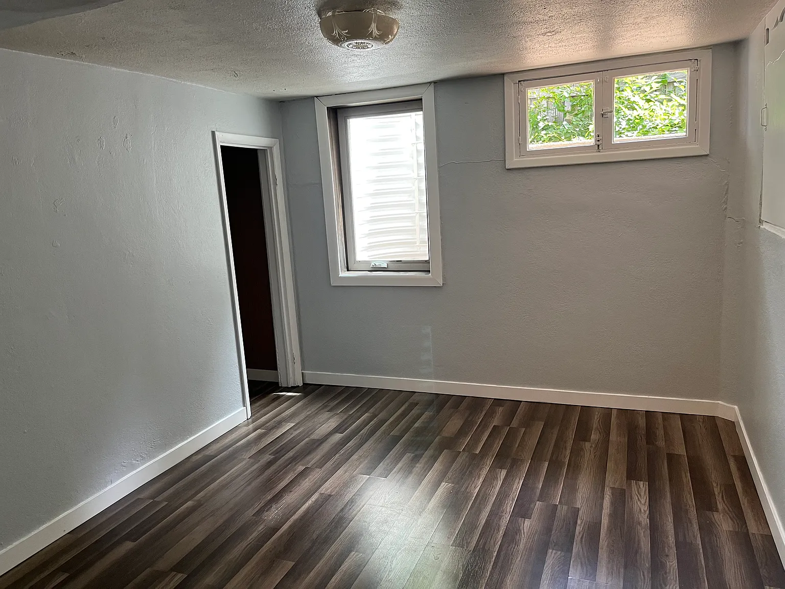 1 bed, 650 sqft, $1,200 — Photo 3