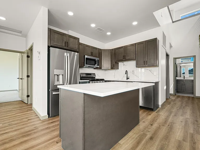 353 Toms Canyon Dr #1 — Photo 3