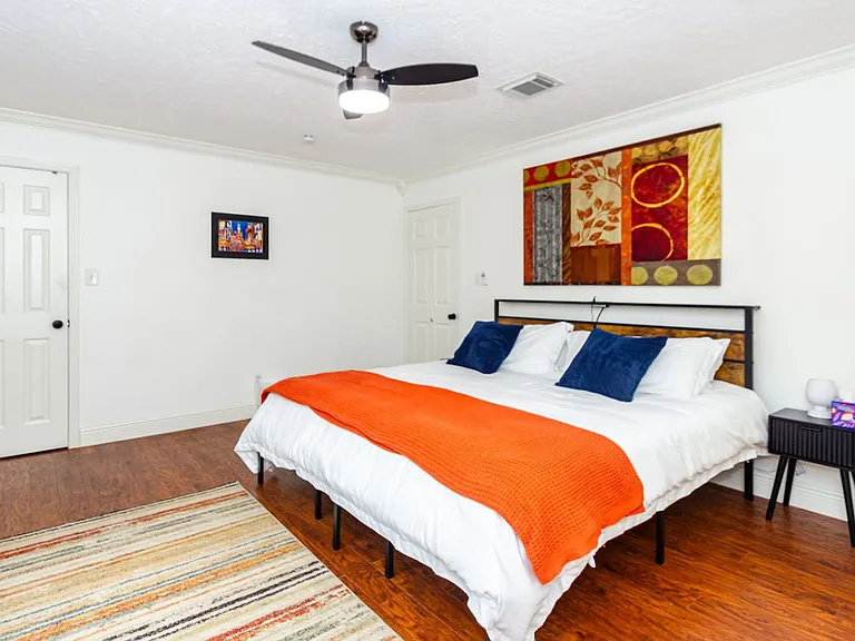 Bedroom