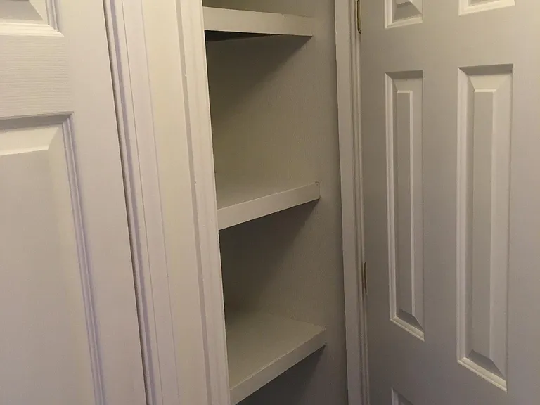 1025 Lake Shadow Dr — Photo 23