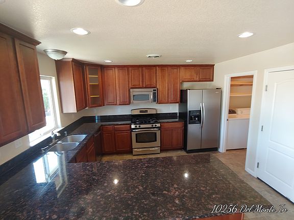4th image of 10256 Del Monte Way