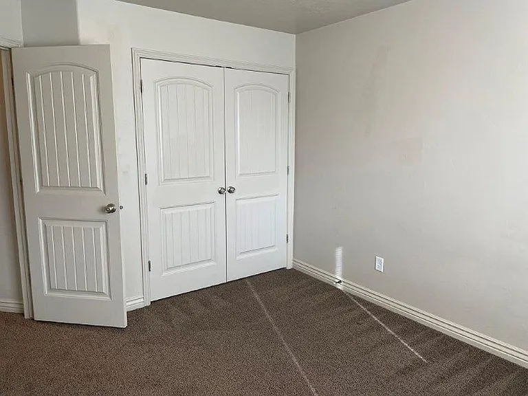 2378 S Knights Way — Photo 16