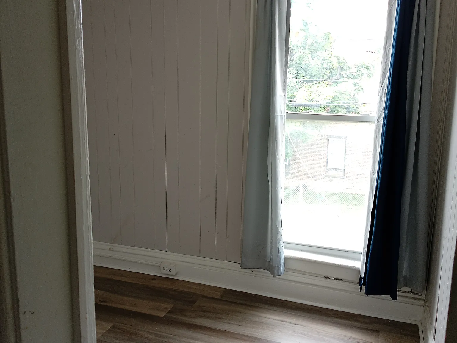 143 President St — Photo 3