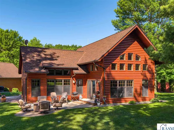 6199 Morriss Point Rd NW, Walker, MN 56484