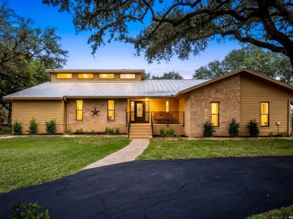 29274 Seabiscuit Dr, Fair Oaks Ranch, TX 78015