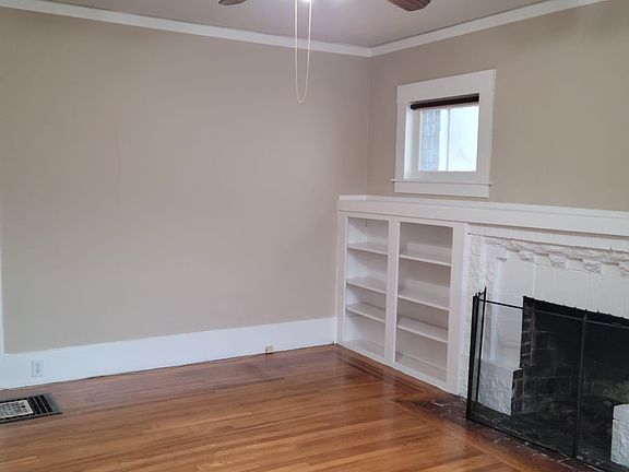2nd image of 437 Athol Ave #B
