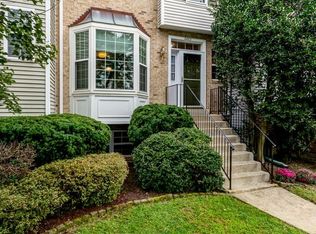 2422 Sandwich Ct, Crofton, MD 21114