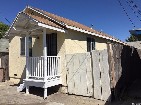3rd image of 508 1/2 Hilborn St