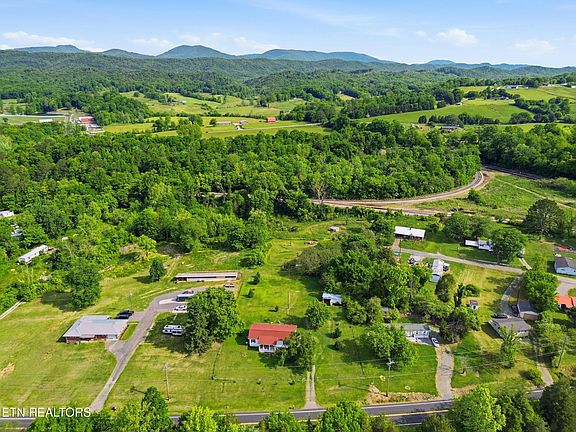 4th image of 824 Oliver Springs Hwy