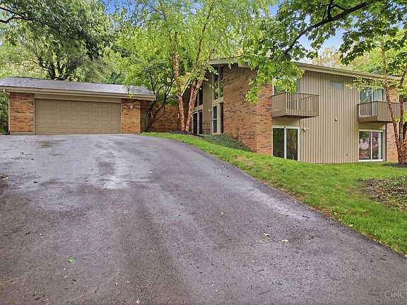 5th image of 3622 Lobelia Dr