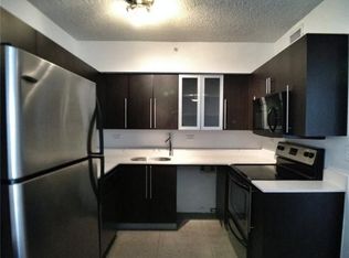 1500 Bay Rd APT 848, Miami Beach, FL 33139