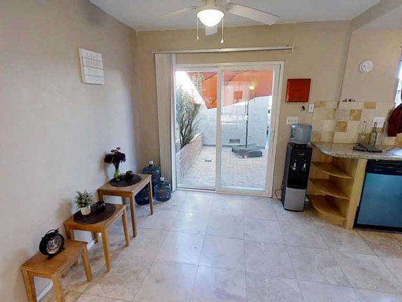4th image of 9535 Sepulveda Blvd Unit 4