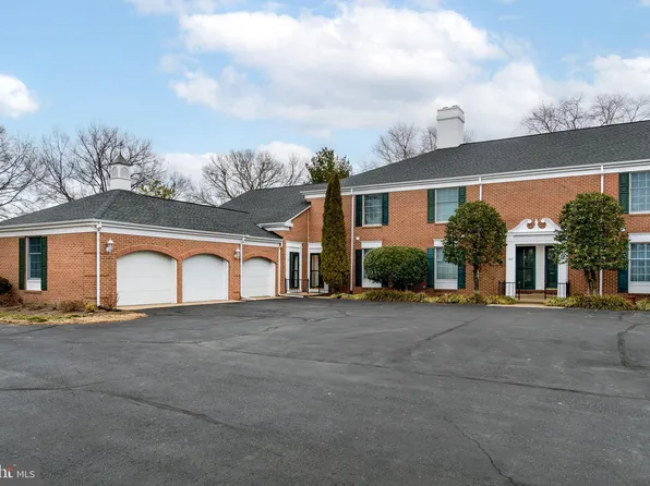 9518 Quail Hollow Dr APT 702, Saint Michaels, MD 21663