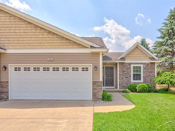 3rd image of 6107 Normandy Dr