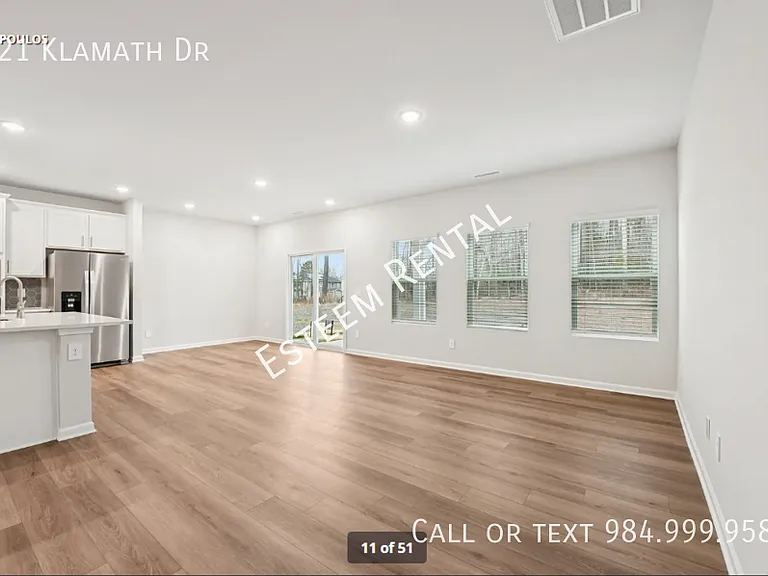 121 Klamath Dr — Photo 8