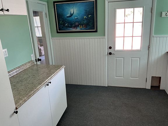 5th image of 712 Lynn Ave