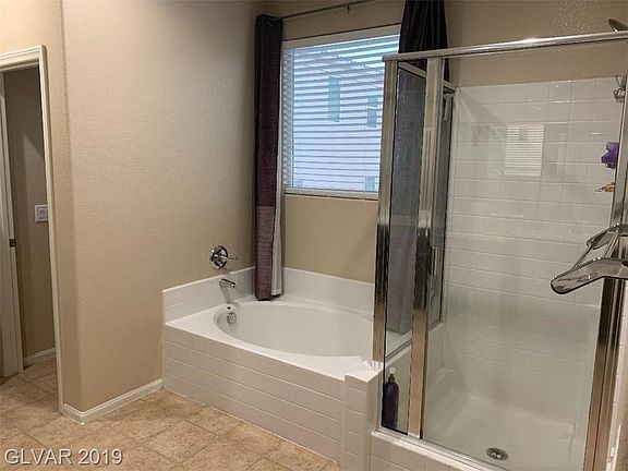 4th image of 2616 Rainbow River Dr