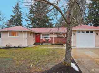 11907 21st Ave SW, Seattle, WA 98146