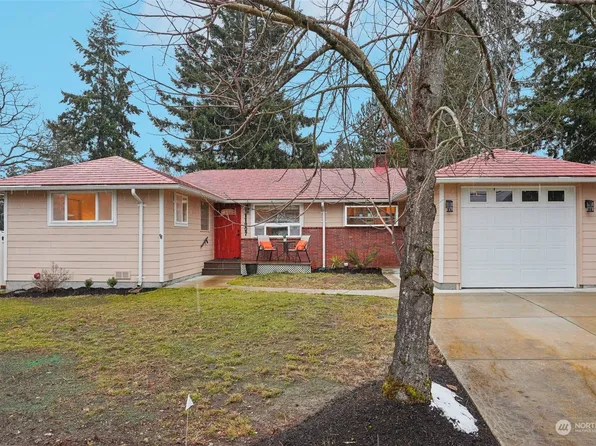 11907 21st Avenue SW, Burien, WA 98146