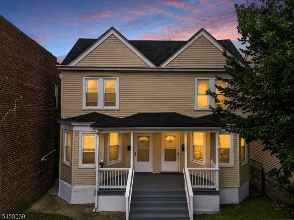 265-7 Sanford St, East Orange City, NJ 07018