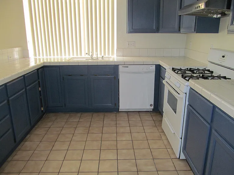 8701 Crescent Ridge Ln — Photo 6