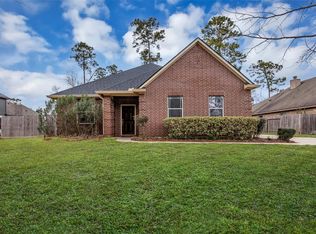 629 Spring Forest Dr, Conroe, TX 77302