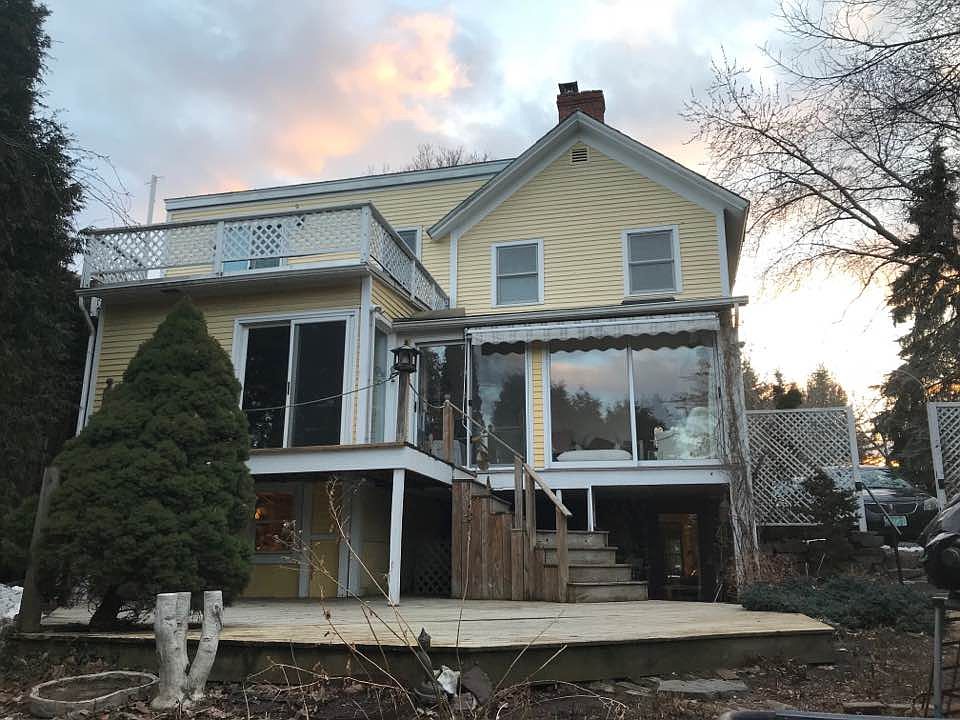 Home, 3 Decks