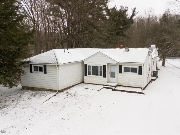 3240 Oak Street Ext, Youngstown, OH 44505