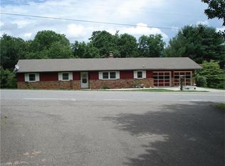 83 Dogwood Dr, Weaverville, NC 28787