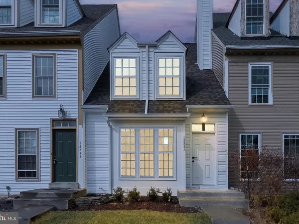 12842 Mill House Ct, Woodbridge, VA 22192