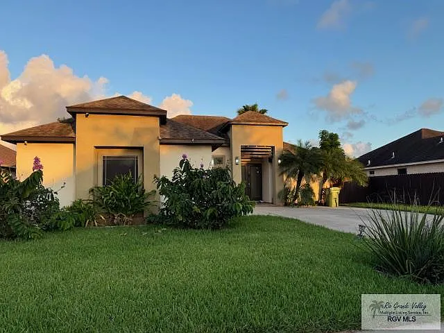 6732 Stone Oak — Photo 2